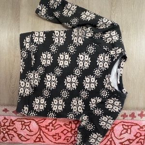 Novella Royale Cropped Sweatshirt